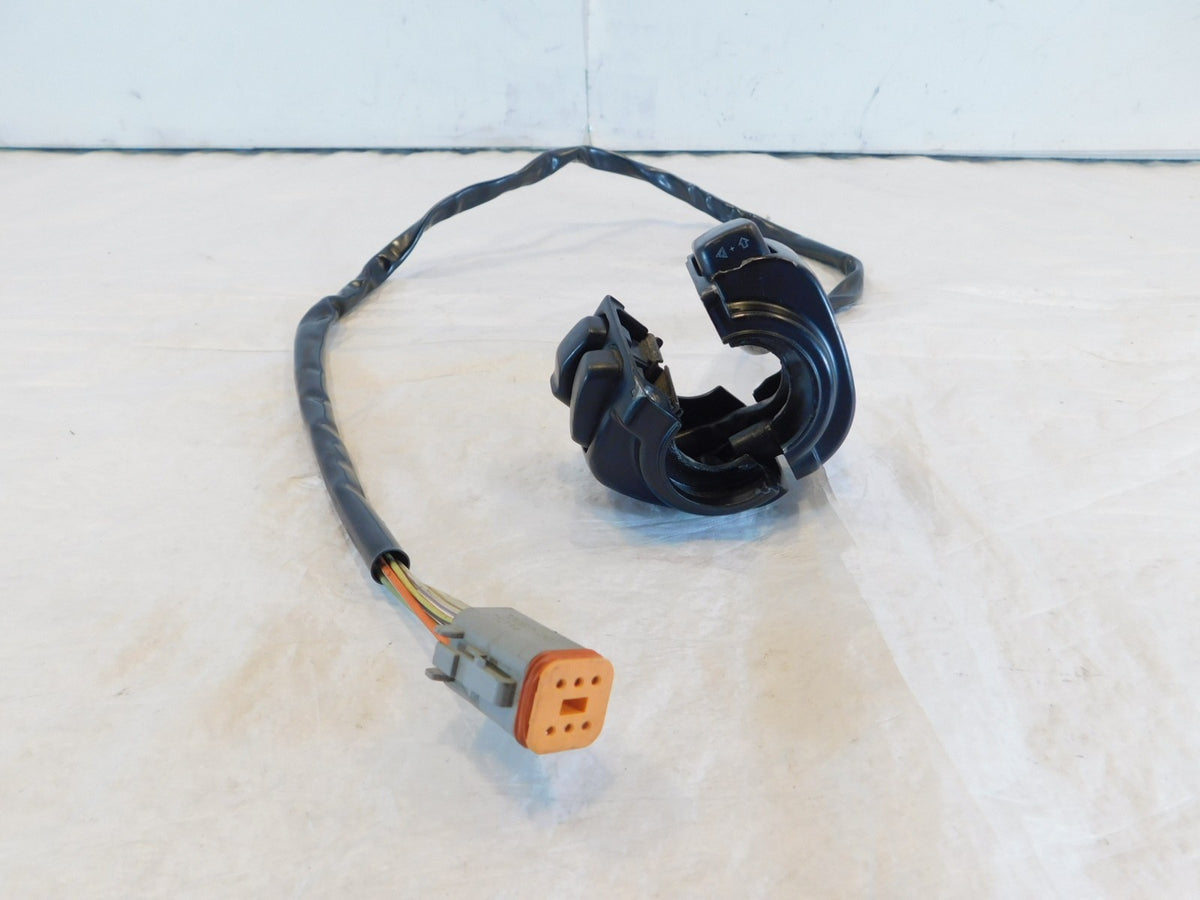 9ba4db6f-ae83-4771-972e-18cea150a92c