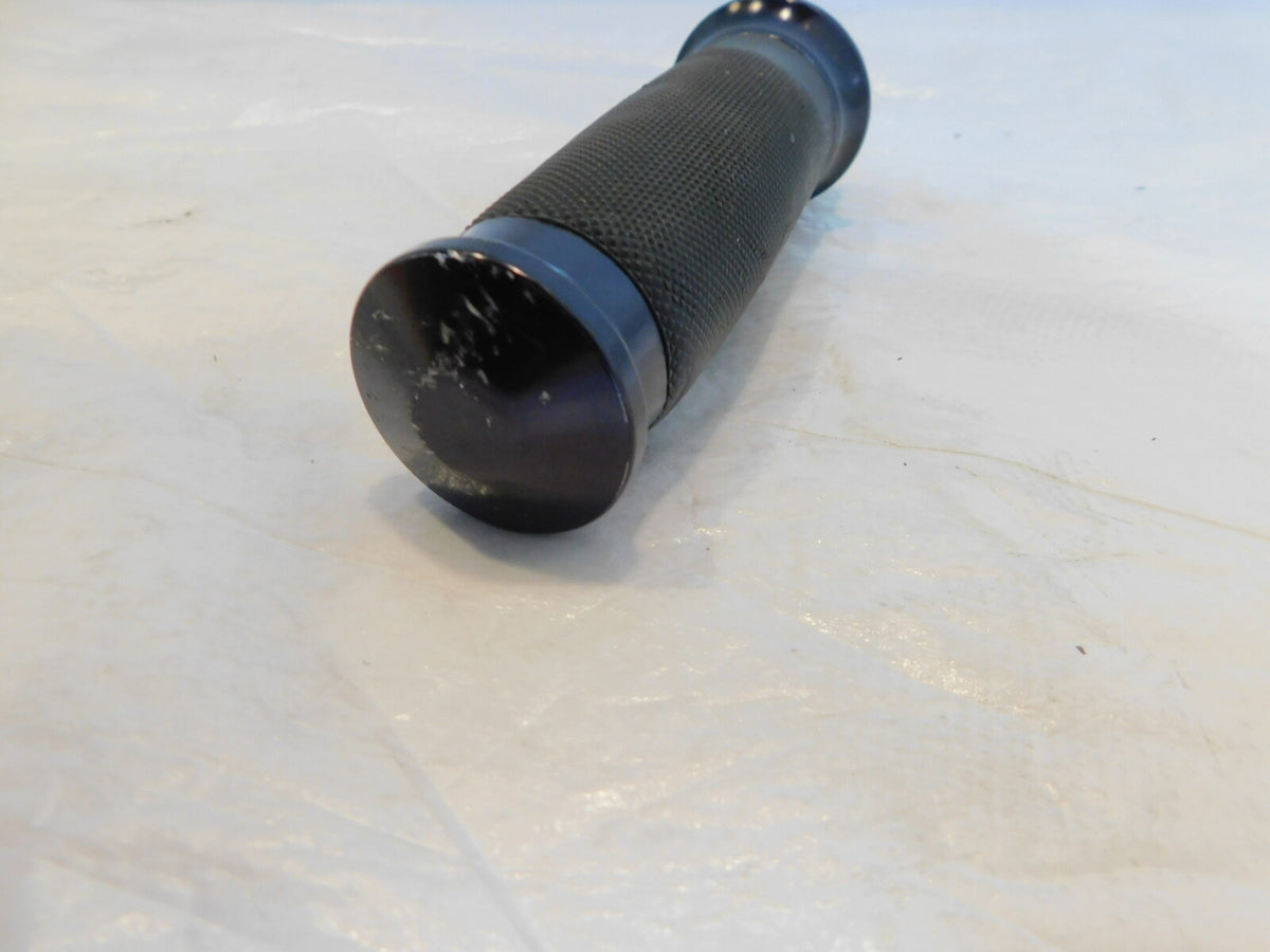 Harley Davidson Touring Dyna Sportster & Softail Throttle Right Handlebar Grip