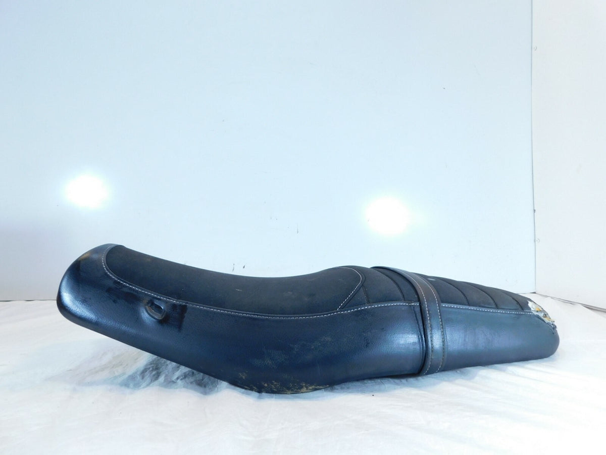 2020 20 Triumph Street Twin 900 Front/Rear Passenger Rider Seat Saddle - Torn - C3 Cycle