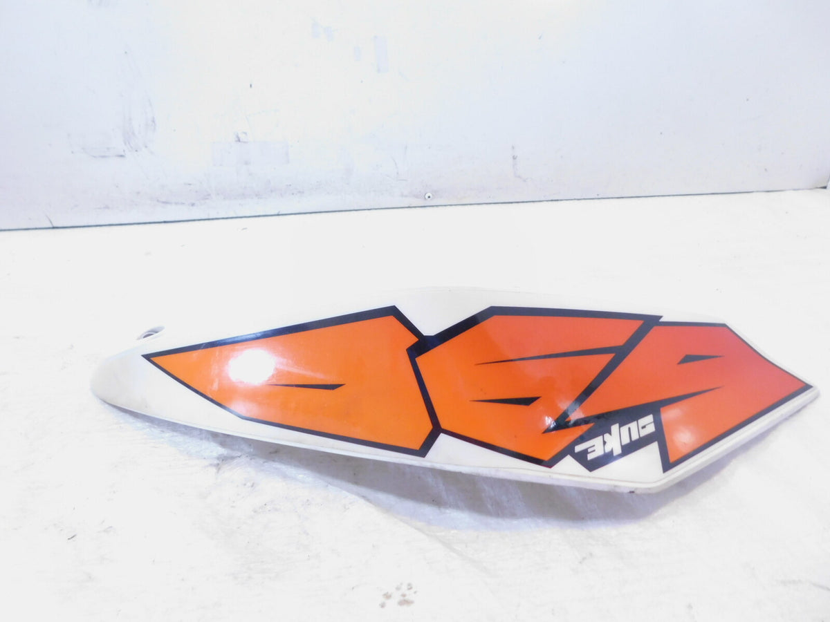 2013-2018 KTM 690 Duke White Front Left Fuel Gas Tank Fairing Cowling Cowl Cover - C3 Cycle