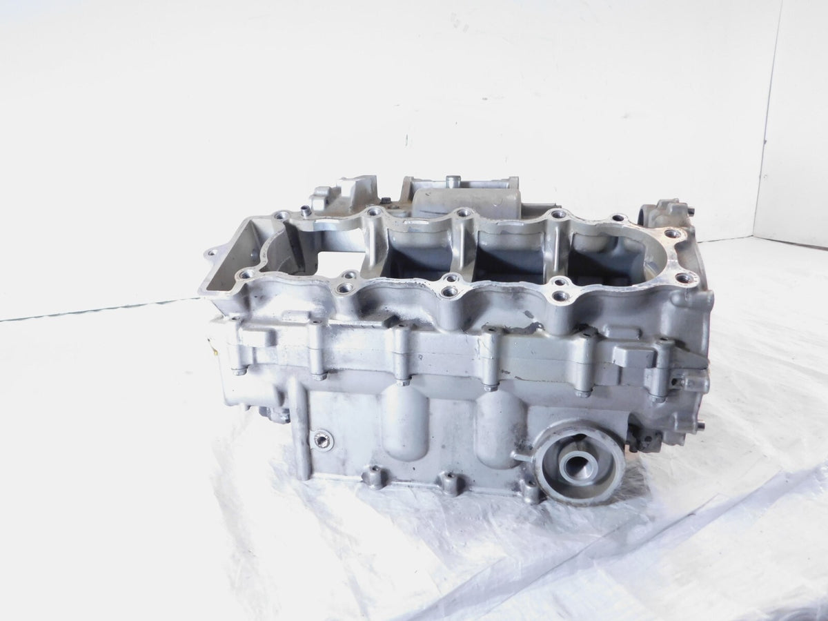 Kawasaki Ninja ZX-6R ZZR600 ZX600 Engine Motor Crank Case Crankcase 14001-1300 - C3 Cycle