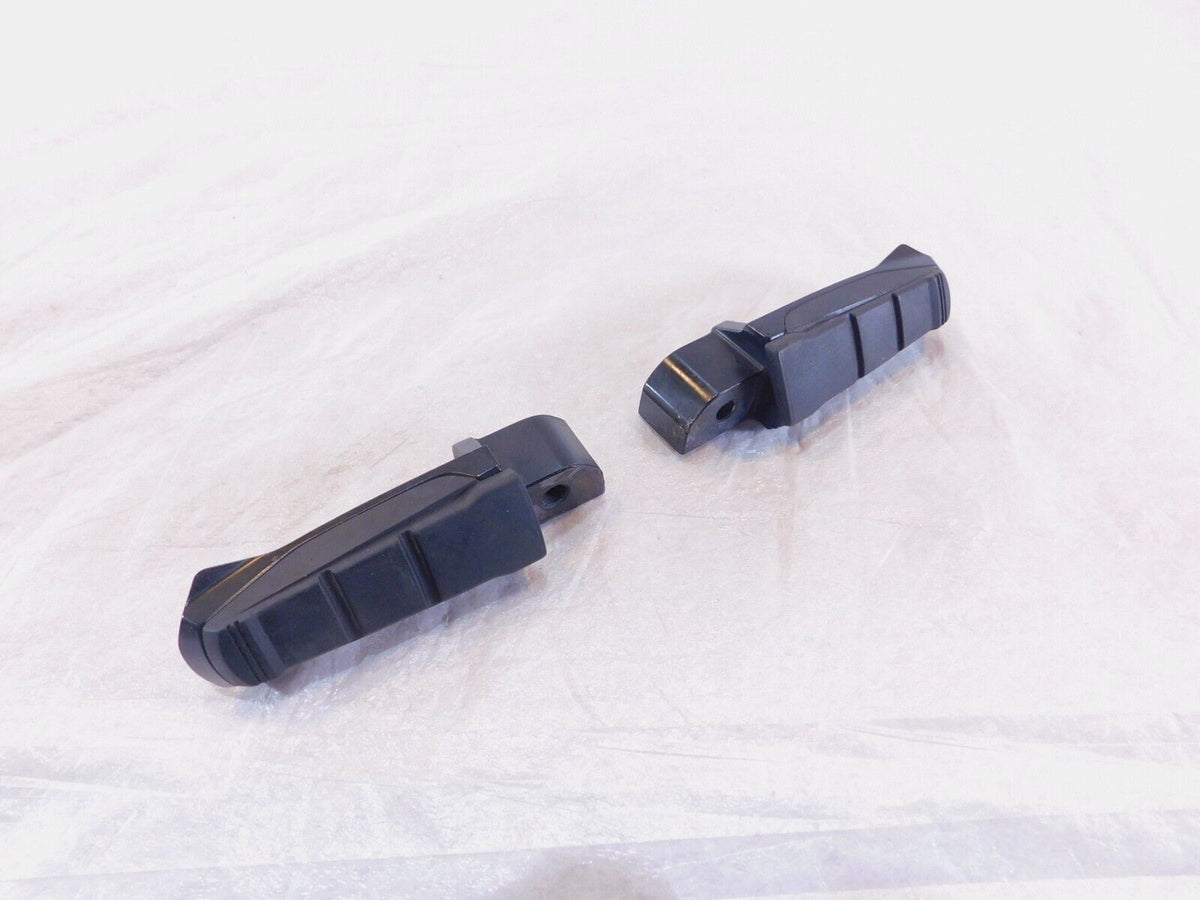 2001 2002 2003 2004 2005 BMW F650CS Left/Right Rear Passenger Footrest Foot Pegs - C3 Cycle