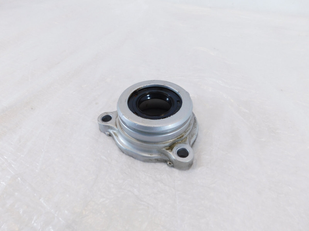 Honda Valkyrie & Goldwing 1500 & 1800 Transmission Output Shaft Bearing Holder