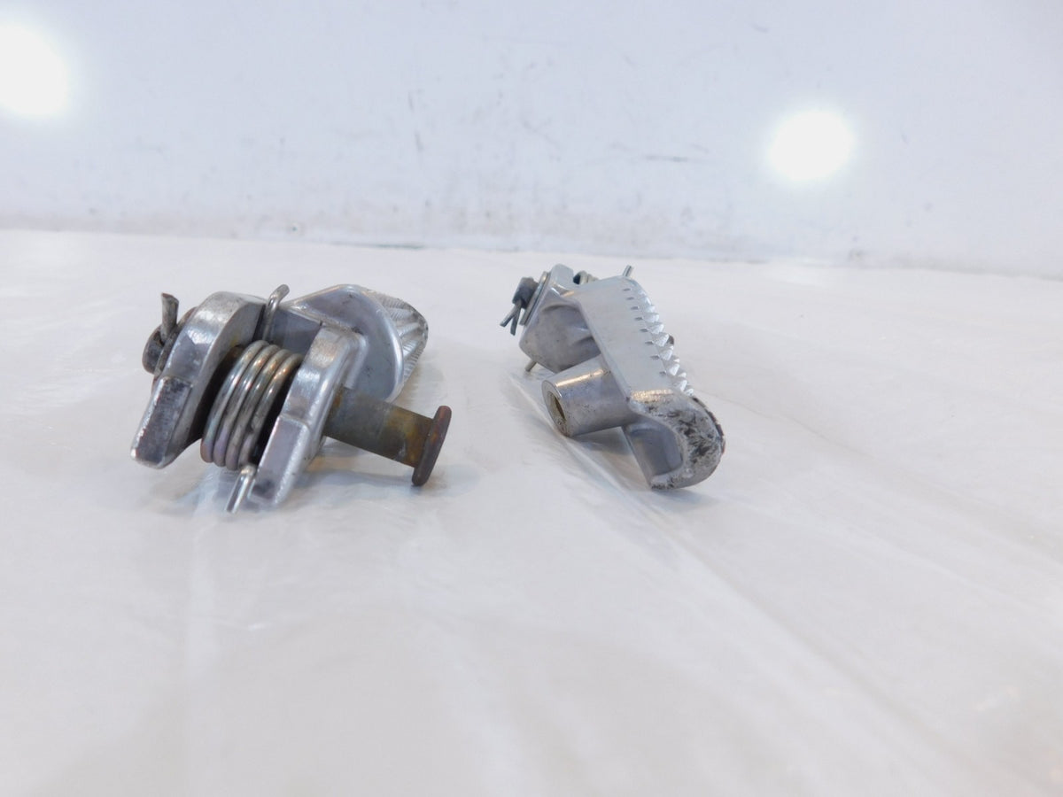 17-22 Honda CBR1000 CBR1000RR CBR1000 Left Right Front Rider Footpeg Footrest - C3 Cycle