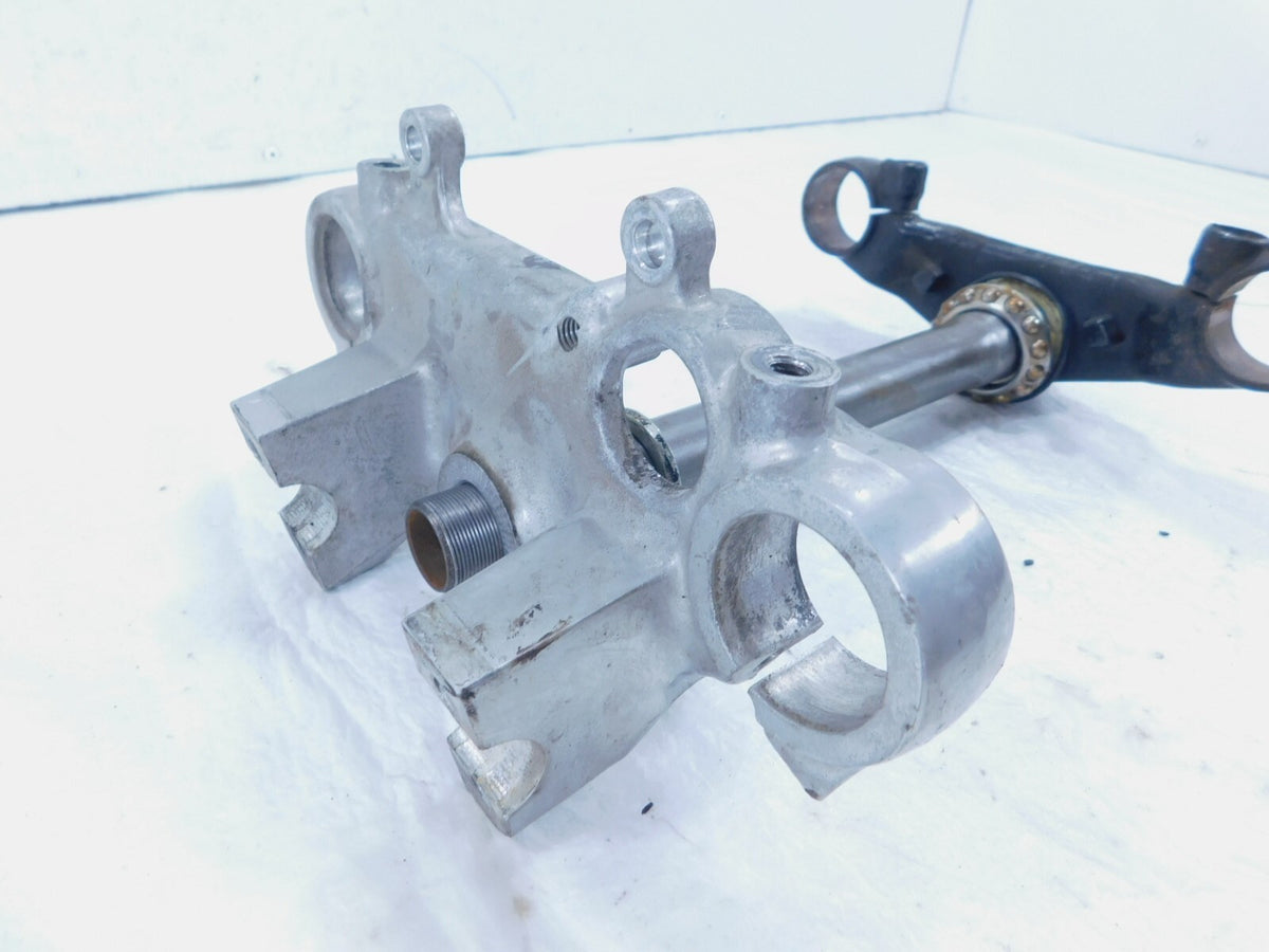 1984-1985 Honda VF500 Magna V30 500 Front Upper/Lower Triple Tree Steering Stem - C3 Cycle