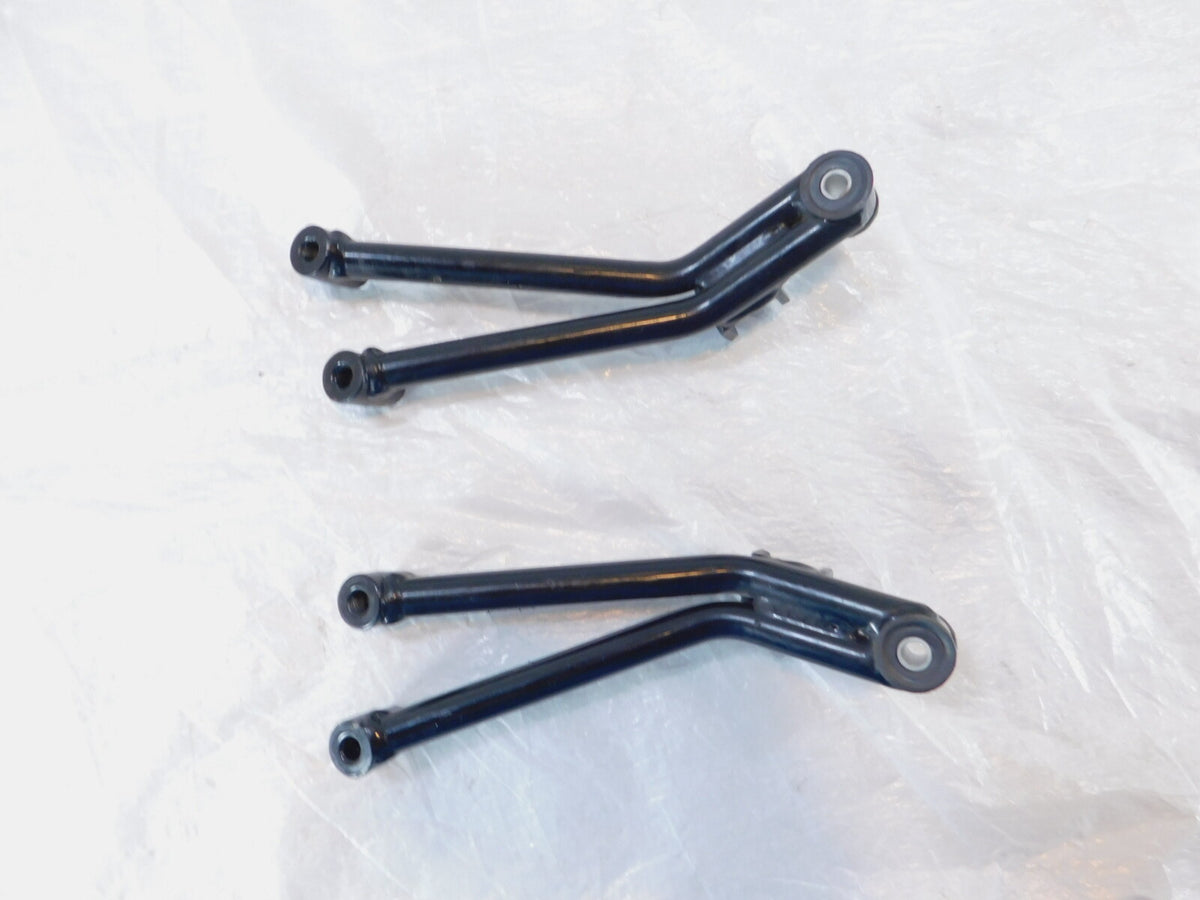 Moto Guzzi V7 III Carbon Special Stone 750 Rear Footrest Foot Peg Mount Brackets