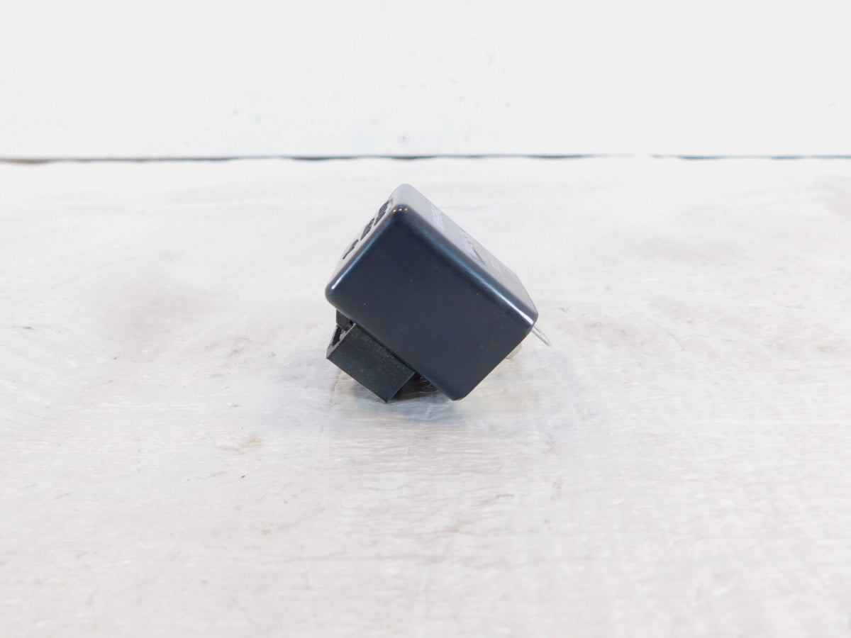 Suzuki GW250 Inazuma 250 L3 L4 L5 L7 Turn Signal Flasher Lamp Indicator Relay - C3 Cycle