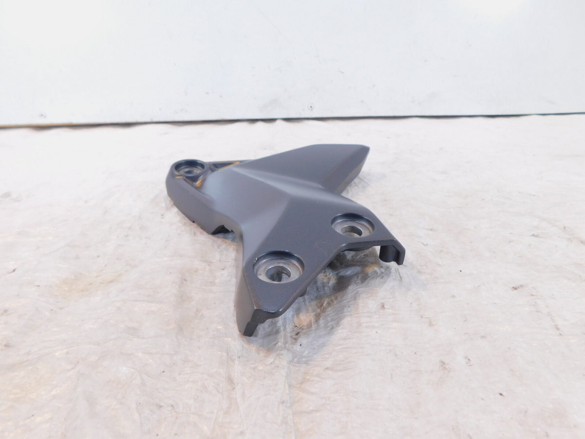 2022-2024 Yamaha YZFR7 YZF-R7 R7 Right Upper Sub Frame Subframe Side Cover Panel - C3 Cycle
