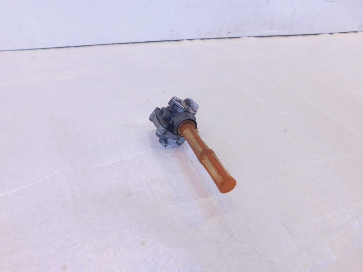 Harley Davidson Dyna Softail Fuel Gas Petrol Tank Petcock Shut-Off Valve - C3 Cycle