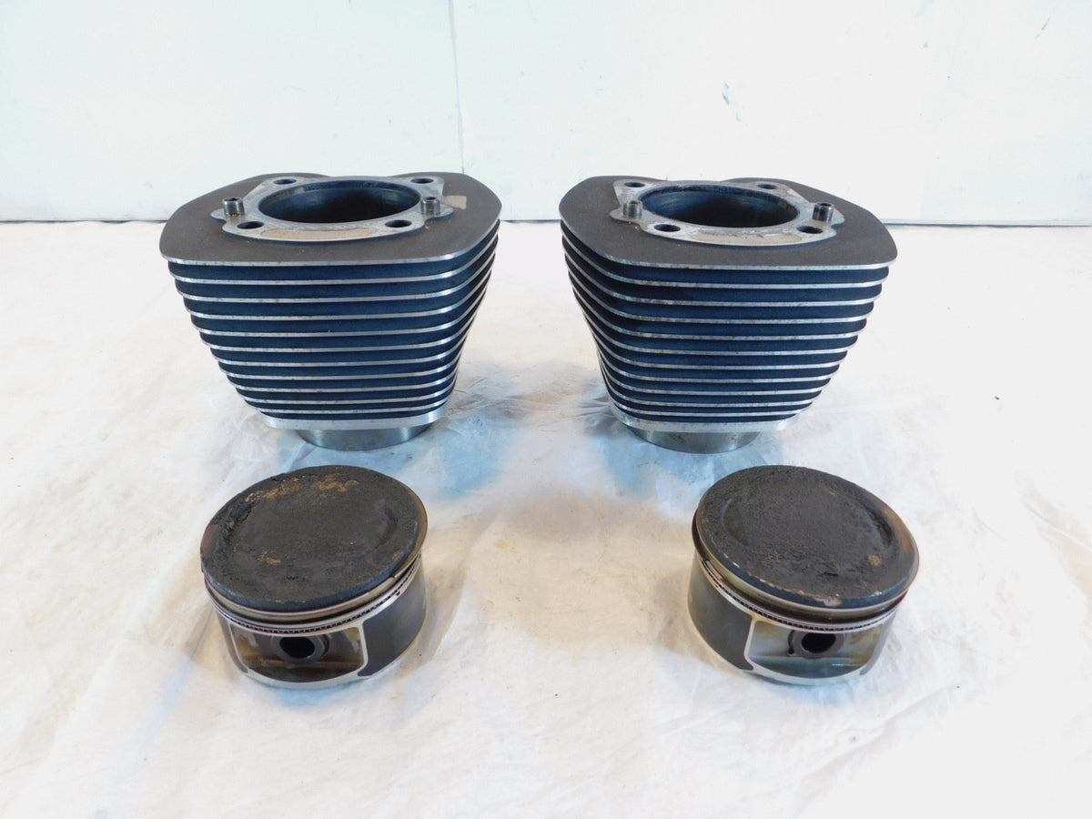 Harley Davidson Twin Cam Touring Dyna & Softail Engine Pistons & Black Cylinders - C3 Cycle