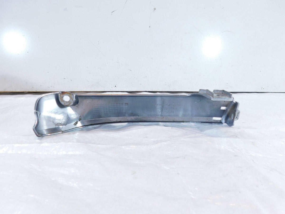 Honda GL1800 Goldwing 1800 Chrome Lower Right Engine Cylinder Head Cover Fairing - C3 Cycle