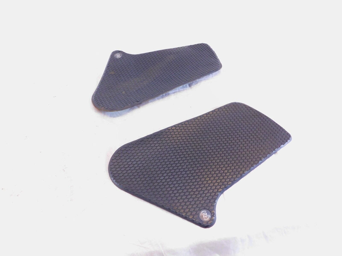 2005-2013 BMW R1200RT R1200 RT Techspec Snake Skin Gas Petrol Fuel Tank Grips - C3 Cycle