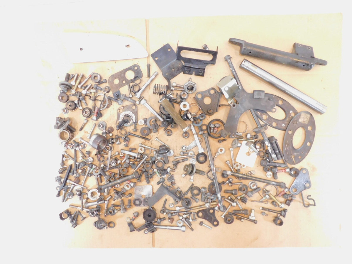 2008 Kawasaki Vulcan 900 VN900 Classic LT Misc Nuts Bolts & Brackets Parts Lot - C3 Cycle