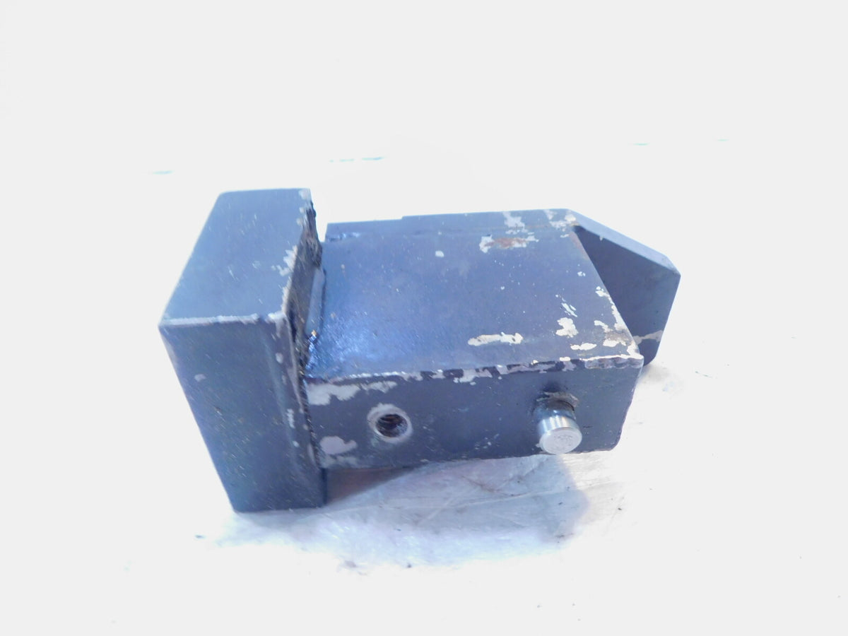 2001 Titan Phoenix ZRM ZSX Black Rear Engine Transmission Motor Mount Bracket - C3 Cycle