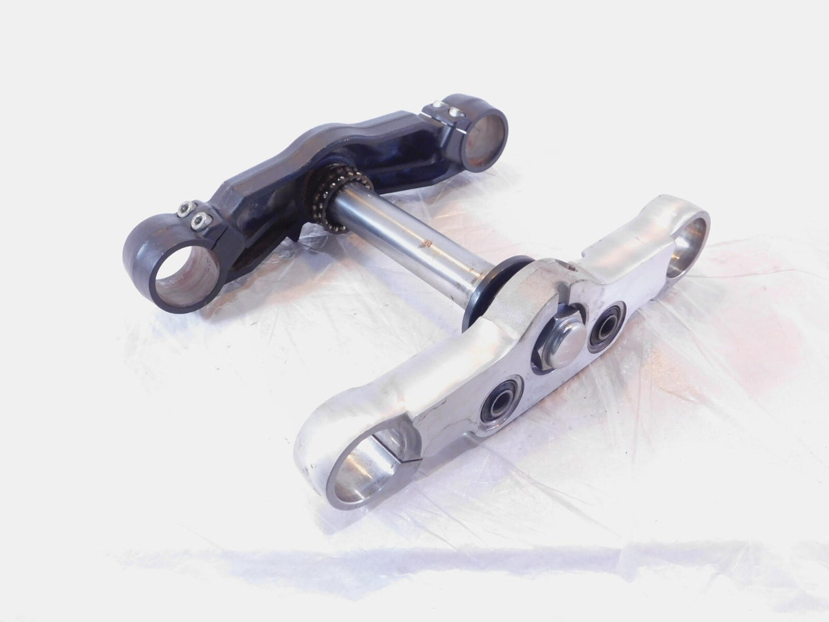 Kawasaki Vulcan 1700 Classic Nomad VN1700 Front Fork Steering Stem Triple Trees - C3 Cycle