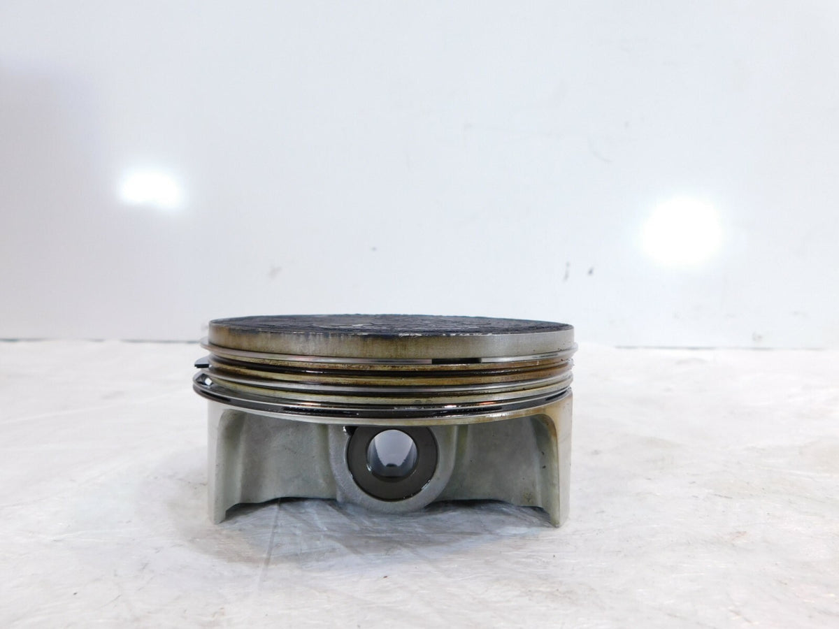 2006-2010 Victory Hammer Kingpin & Vegas Front orRear Engine Motor Piston - C3 Cycle