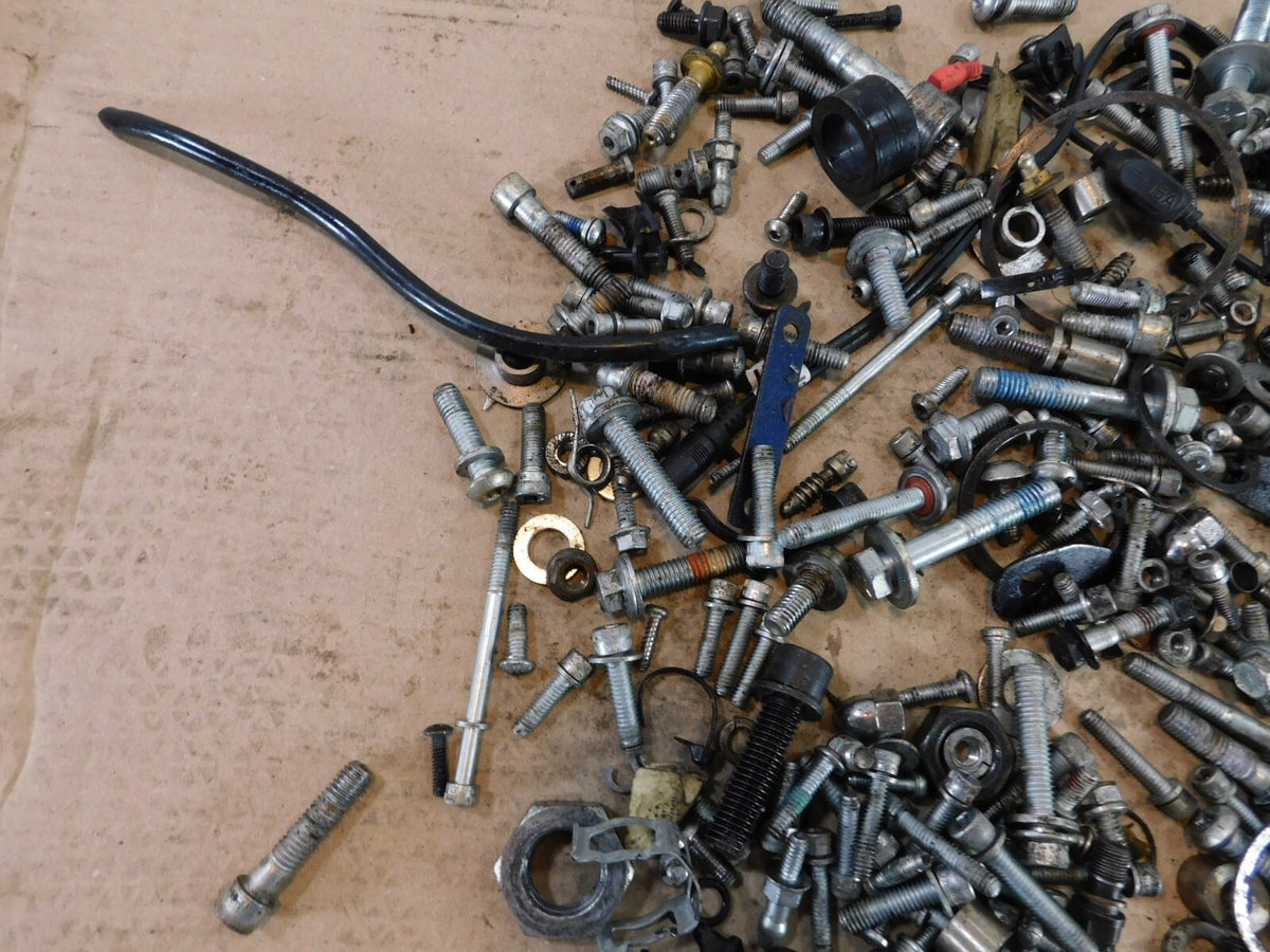 2019 Harley Davidson Softail Street Bob FXBB Nuts and Bolts Parts Box Lot