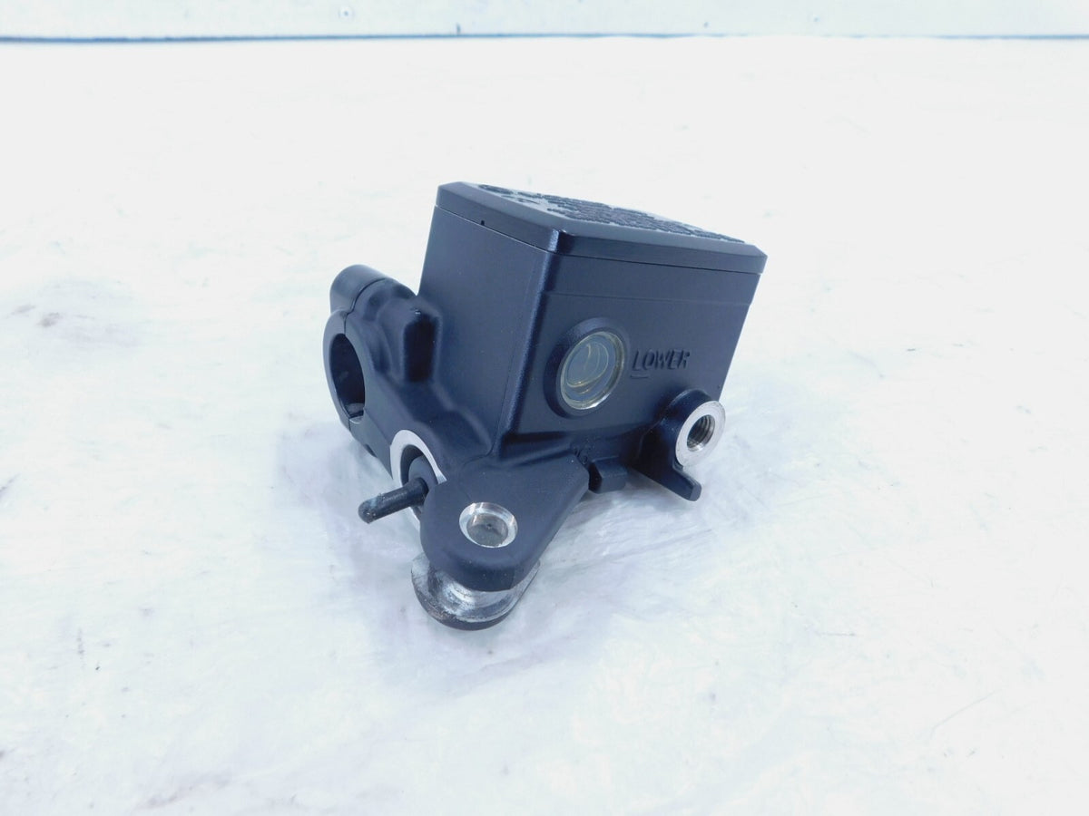 2019-2020 Yamaha Niken / GT MTX9 MXT850 Front Wheel Right Brake Master Cylinder - C3 Cycle