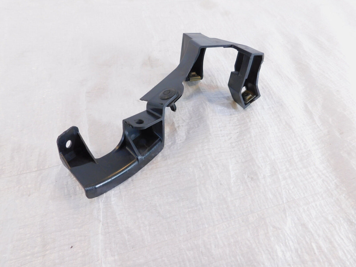 2004-2009 Yamaha FZ6 FZ6S FZS6 Left Fairing Cowl Battery Box Bracket Trim Cover - C3 Cycle