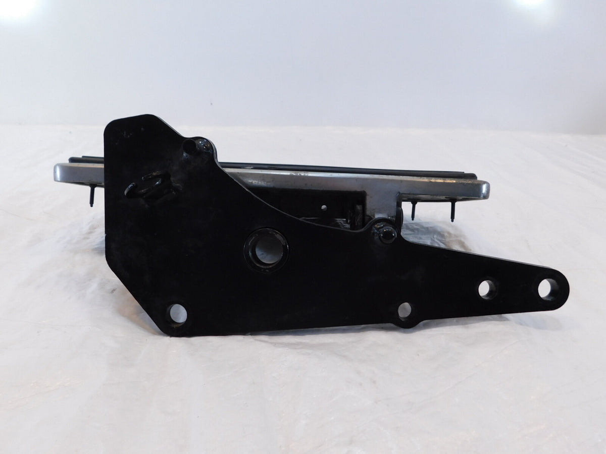 96-04 Kawasaki Vulcan 1500 Right Footrest Footboard Floorboard w/ Mount Bracket