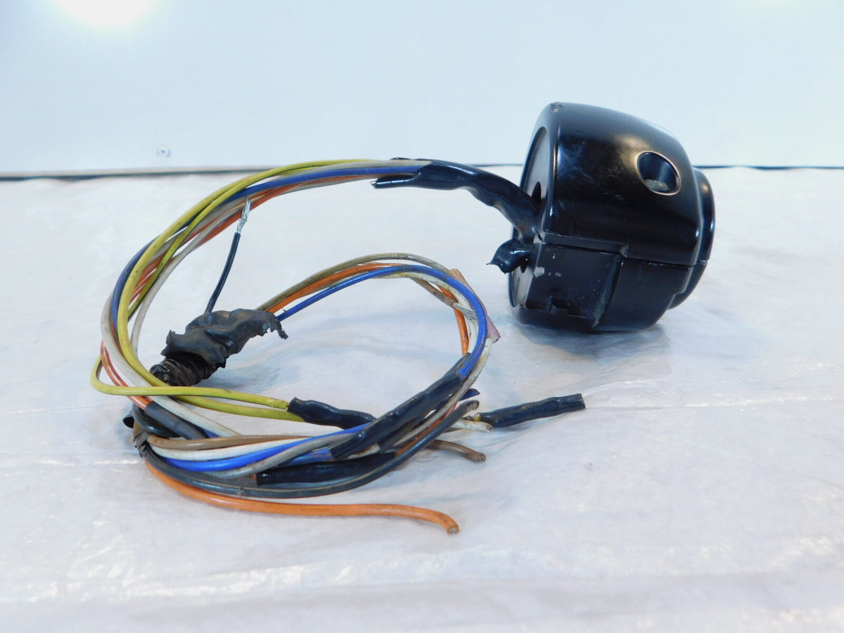 Harley Davidson Softail Dyna Sportster Left Handlebar Horn Turn Signal Switches - C3 Cycle