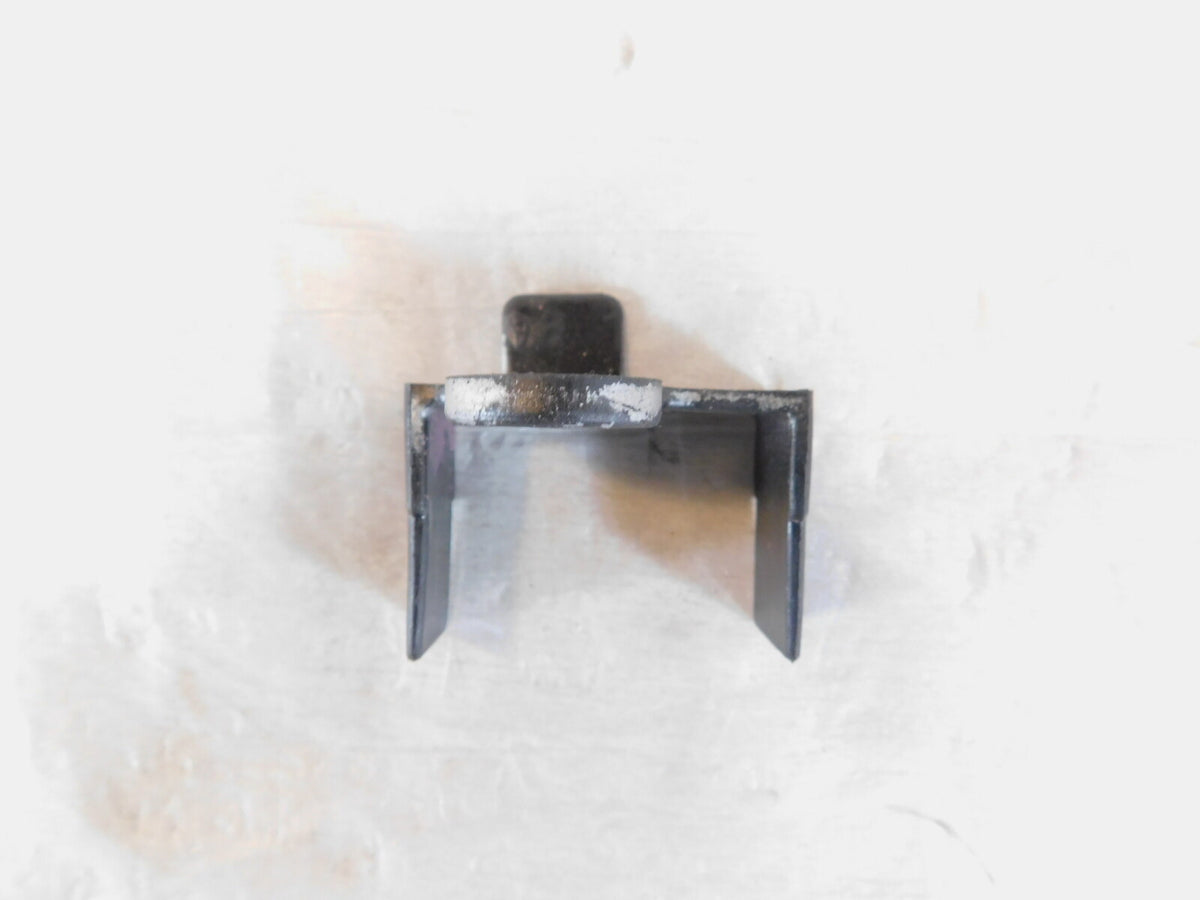 Aprilia RSV1000R RSVR RSV 1000 Tuono Right Rear Tail Relay Holder Bracket Mount