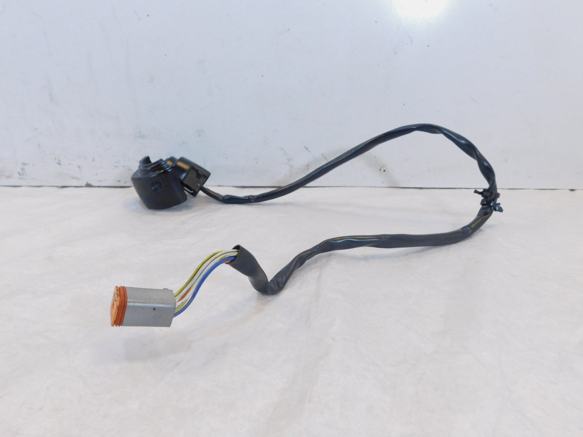 Harley Davidson Softail Dyna Sportster Left Handlebar Horn Turn Signal Switches - C3 Cycle