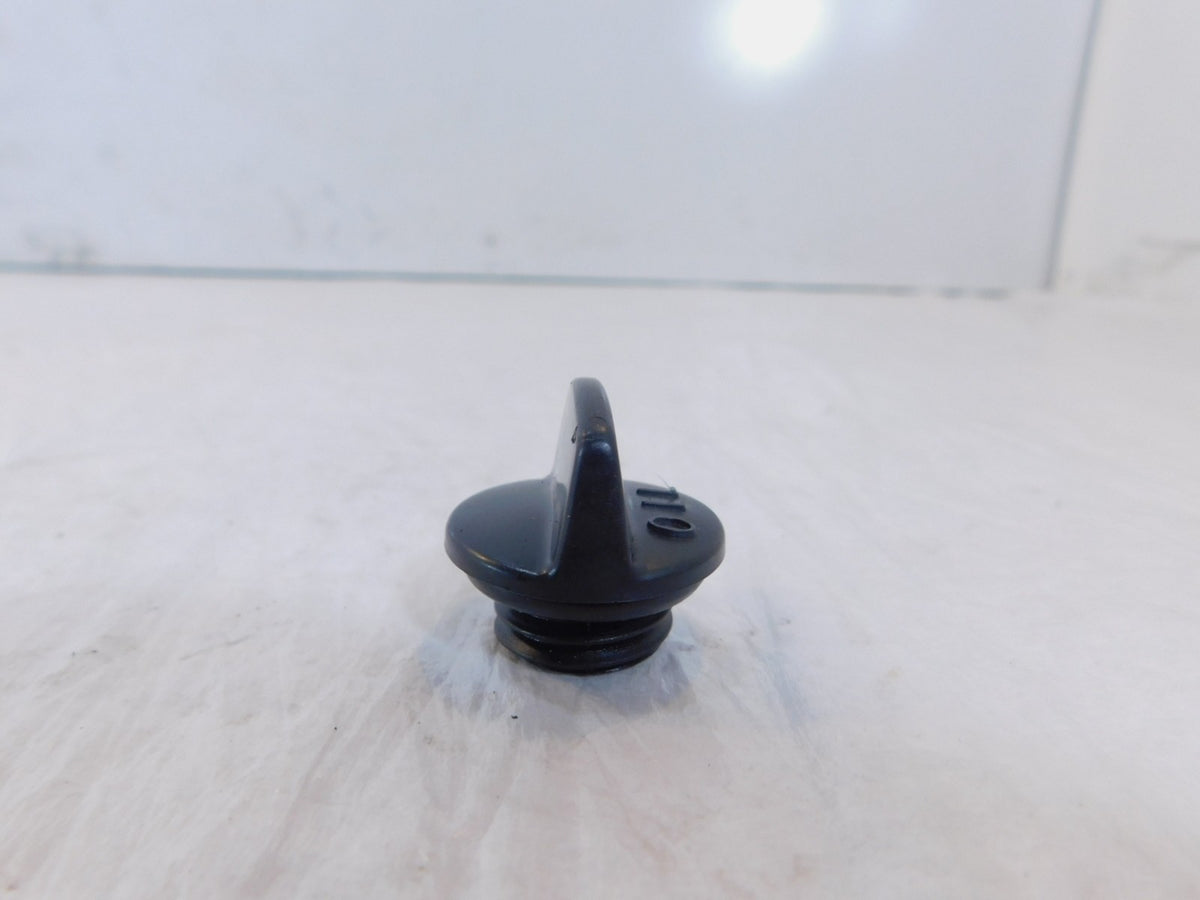 Honda CBR600 F4 & CBR600RR CBR1000RR & CR250R & Shadow 1100 Oil Filler Plug - C3 Cycle