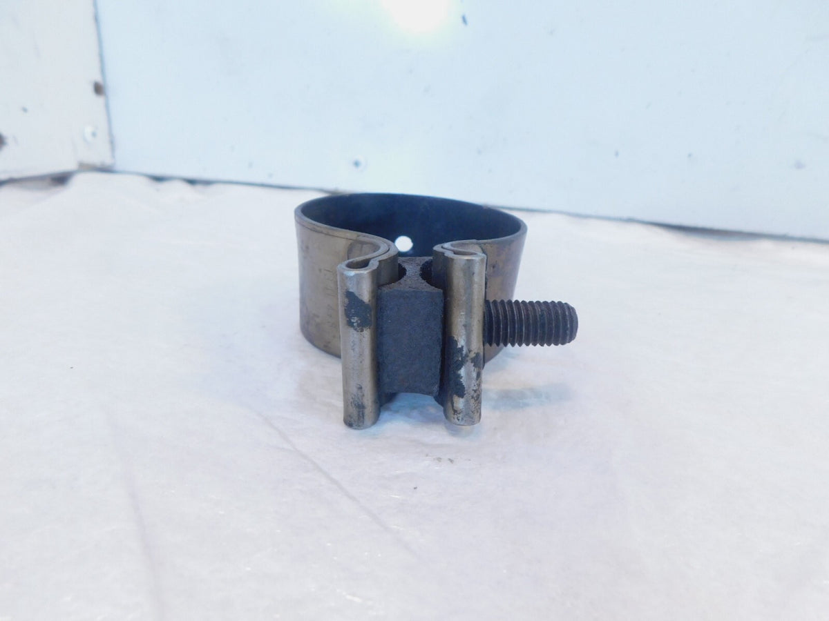 BMW R1100 R1100GS R1100R R1100RT R1100RS & R850 Exhaust Muffler Pipe Mount Clamp - C3 Cycle