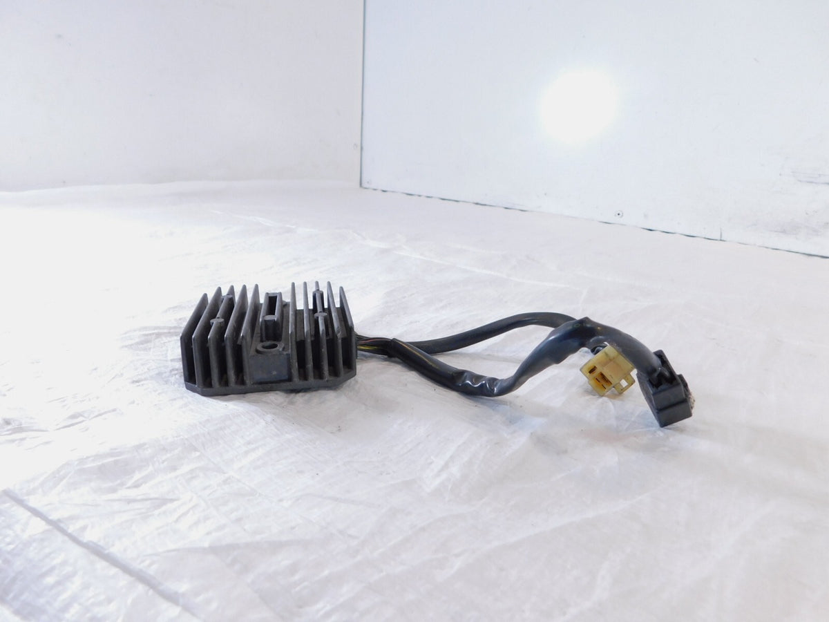 Honda VT600 VT600C VT600CD Shadow 600 VLX Deluxe Voltage Regulator Rectifier - C3 Cycle