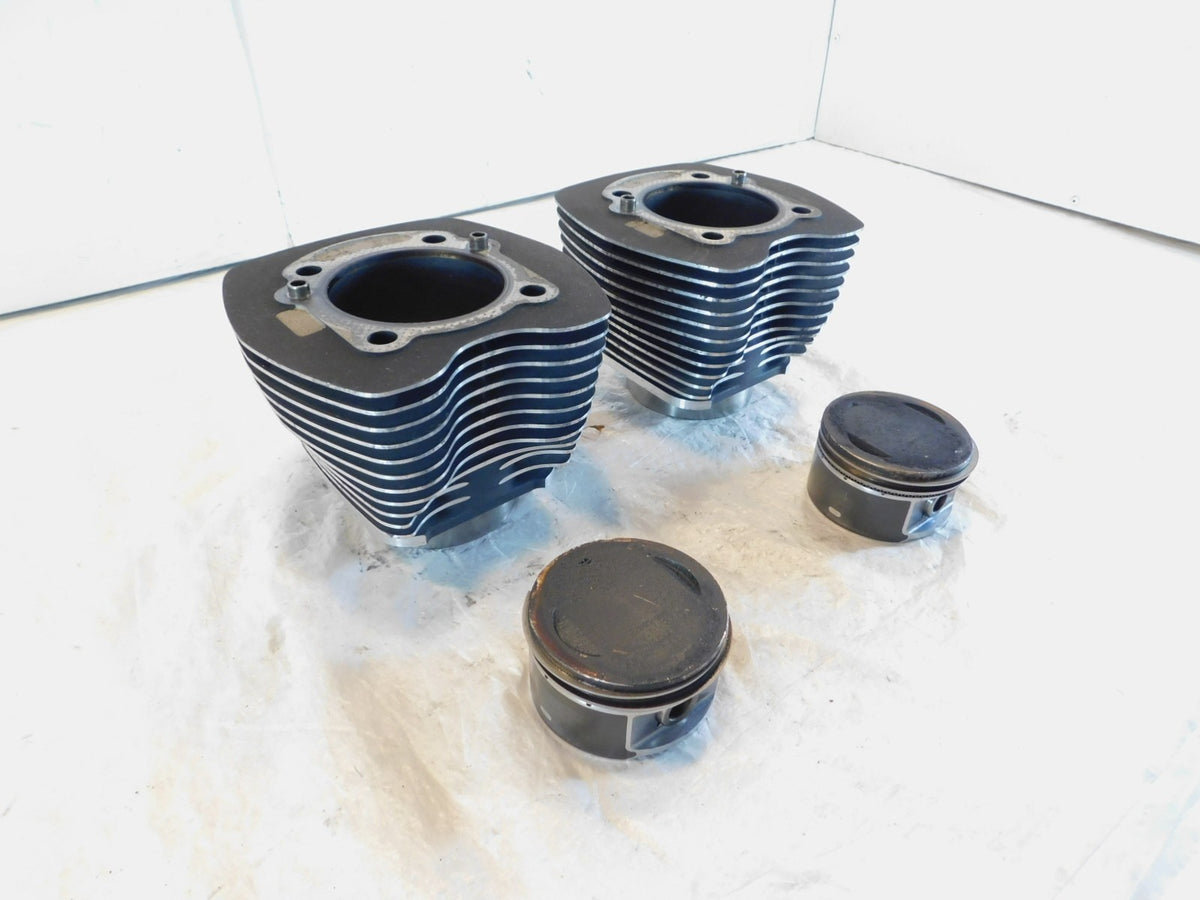 Harley Davidson Twin Cam Touring Dyna & Softail Engine Pistons & Black Cylinders - C3 Cycle