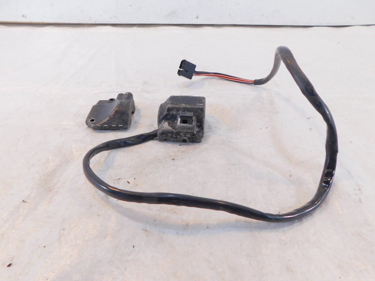 1982 82 Yamaha XJ750 Maxim 750 Black Engine Motor Stop/Start Handlebar Switches - C3 Cycle