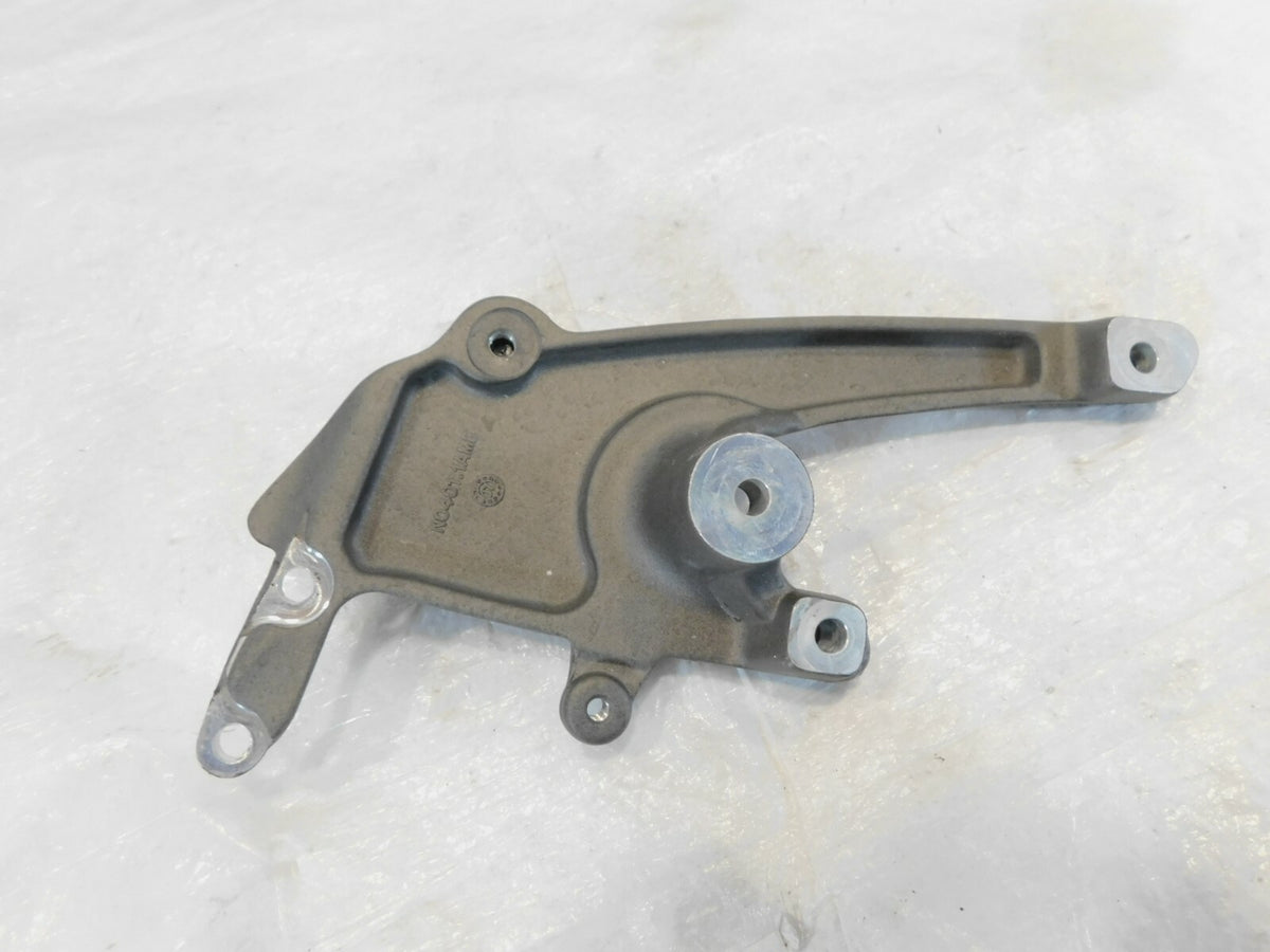2008 08 Buell 1125 1125R Right Front Rider Peg Footpeg Footrest & Mount Bracket - C3 Cycle