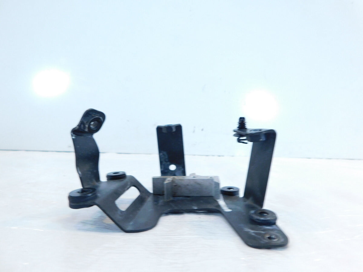 Indian Chief Chieftain Roadmaster Springfield Ignition Coil & Horn Mount Bracket