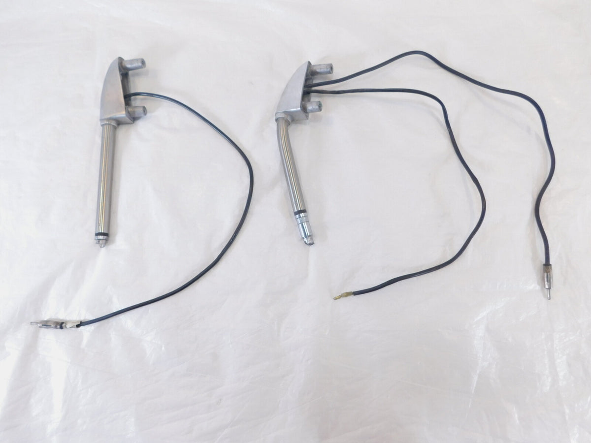 1988-2000 Honda Goldwing GL1500 GL1500A GL1500SE Radio Antenna Mounts & Cables - C3 Cycle