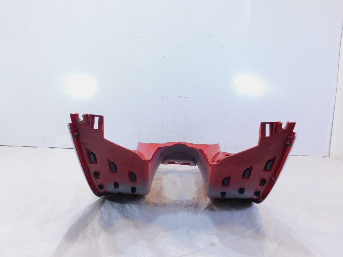 Piaggio Vespa Primavera Sprint 50 125 150 Lower Footrest Foot Hold Fairing - C3 Cycle