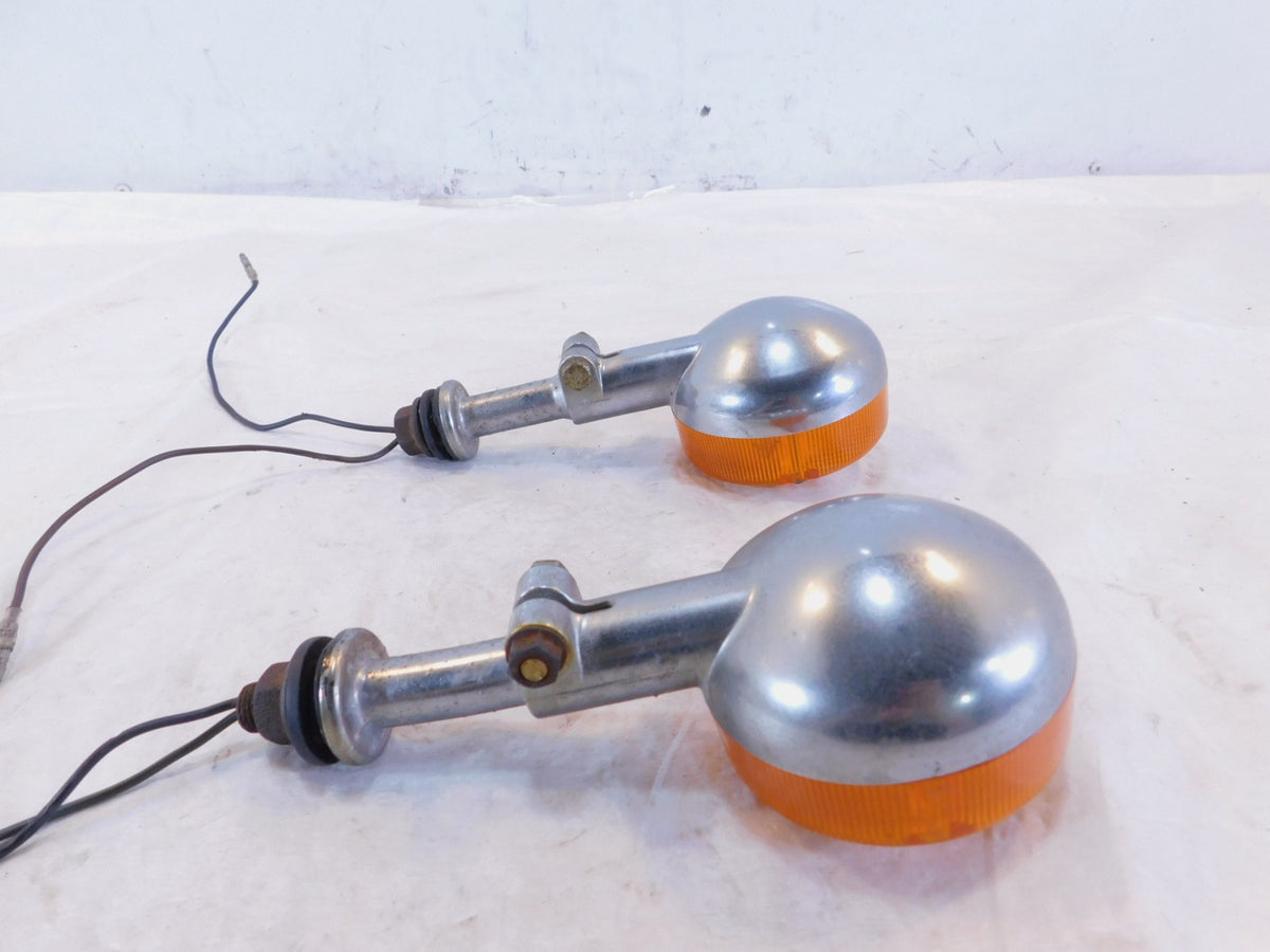 1981-1983 Yamaha Virago 750 XV750 Front Left/Right Turn Signal Indicator Lights