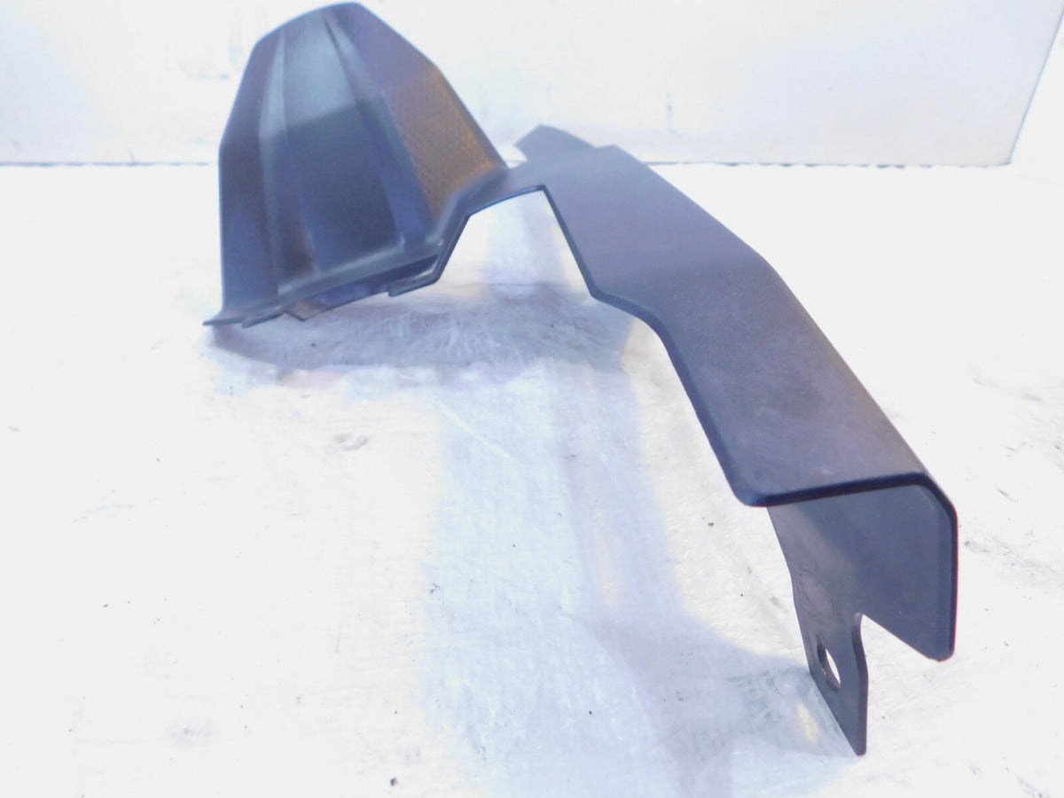 2020-2023 BMW F900R F900XR Rear Wheel Tire Hugger Mudguard Fender & Chain Guard - C3 Cycle