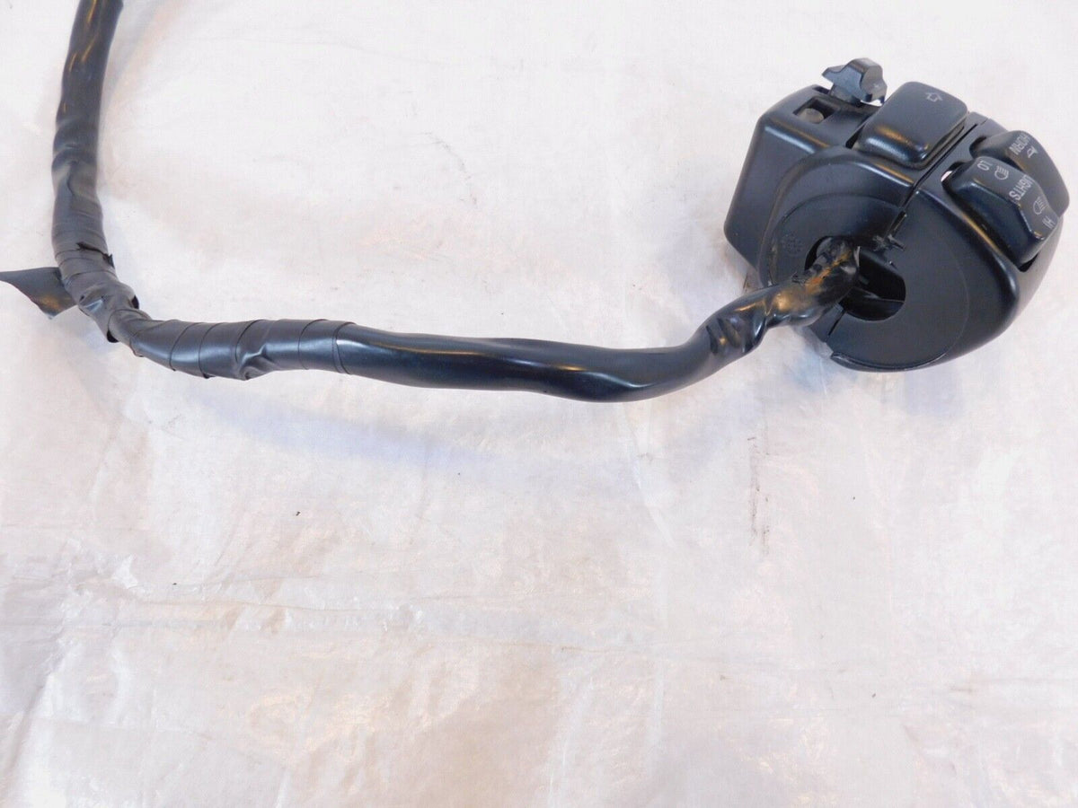 Harley Davidson Electra Glide Ultra Left Handlebar Speaker Volume & CB Switches - C3 Cycle