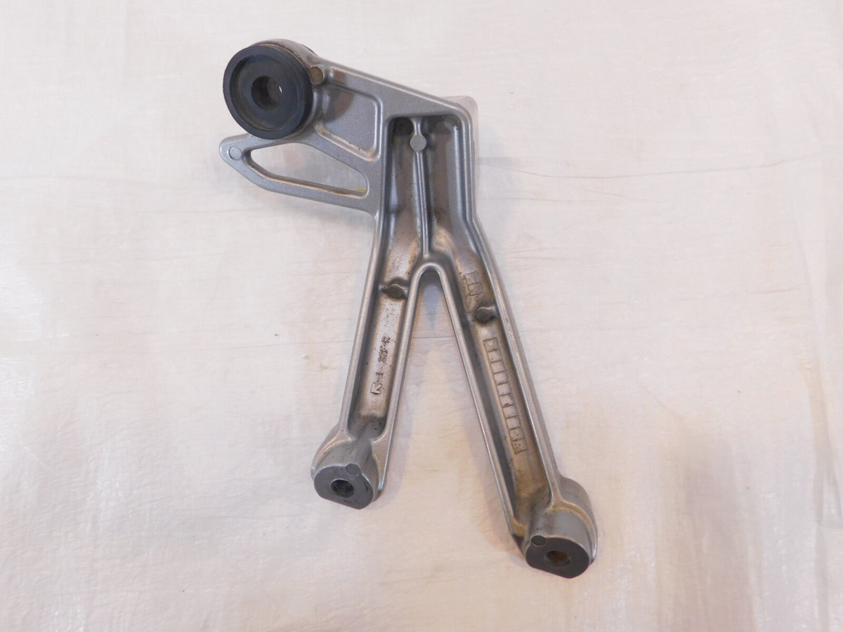 Suzuki Bandit 1200 GSF1200 Rear Right Passenger Footpeg Footrest Mount Bracket - C3 Cycle