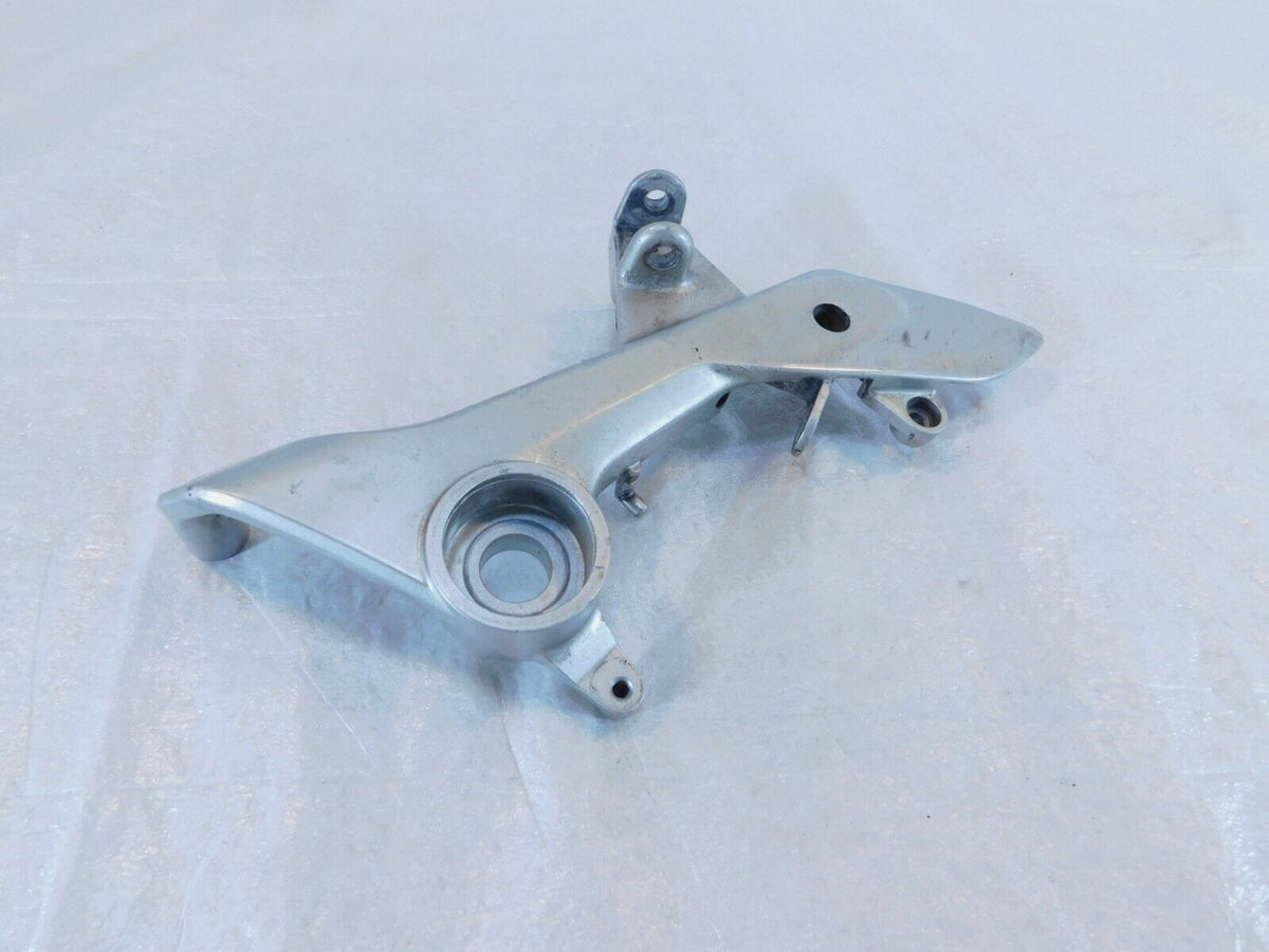 1998-01 Honda VFR800 Interceptor 800 Front Right Footrest Foot Peg Mount Bracket - C3 Cycle