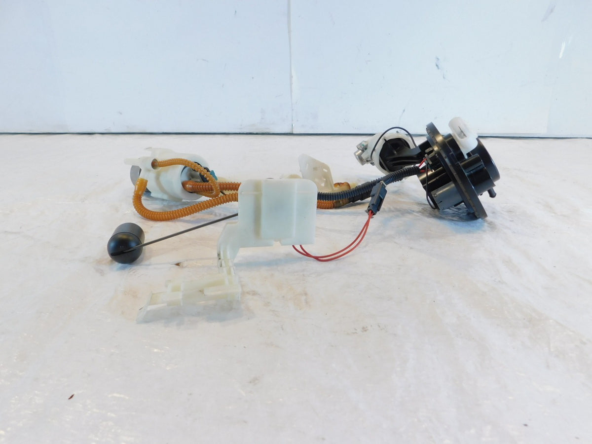 Harley Davidson Road Street & Electra Glide Gas Fuel Petrol Tank Pump -For Parts - C3 Cycle