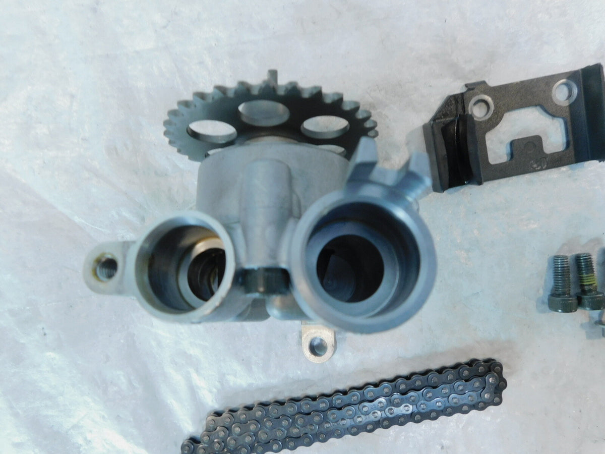 Yamaha YZFR6 YZF R6 FZ6 FZ-6 Engine Motor Oil Pump Assembly 5MT-13300-00-00 - C3 Cycle