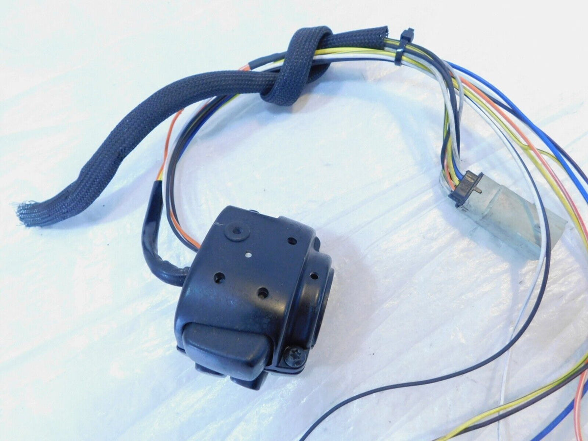 Harley Davidson Softail Dyna Sportster Left Handlebar Horn Turn Signal Switches - C3 Cycle