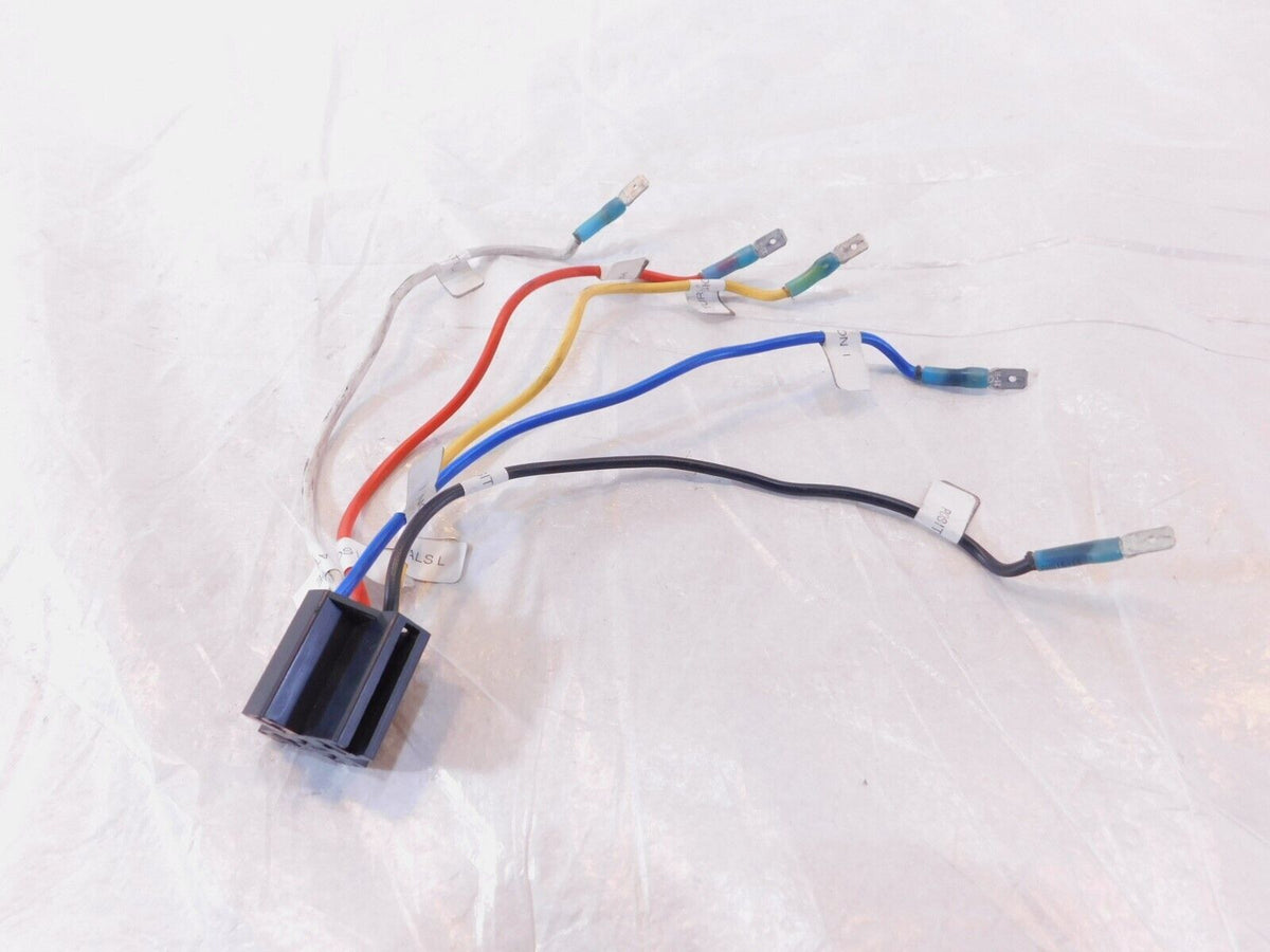 Kawasaki Vulcan VN1700 Vaquero Voyager Front LED Headlight Wire Harness Socket - C3 Cycle