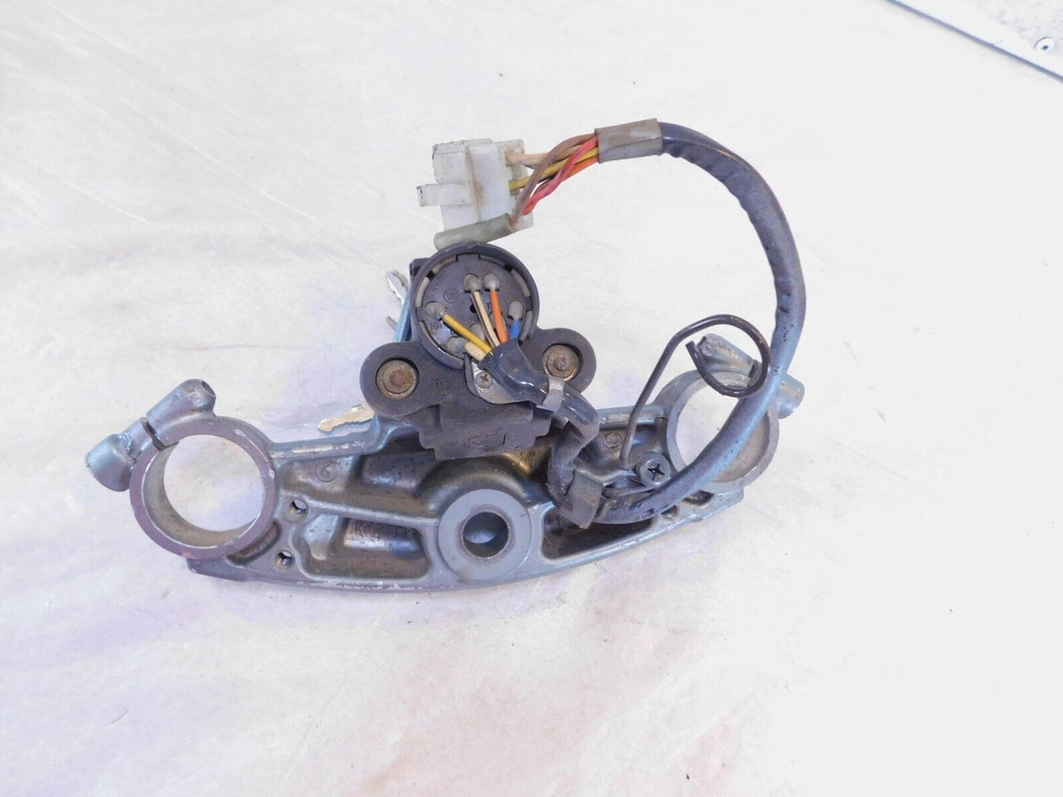 Kawasaki Ninja ZX6 ZX600D Front Fork Upper Triple Tree Bracket & Ignition Switch - C3 Cycle