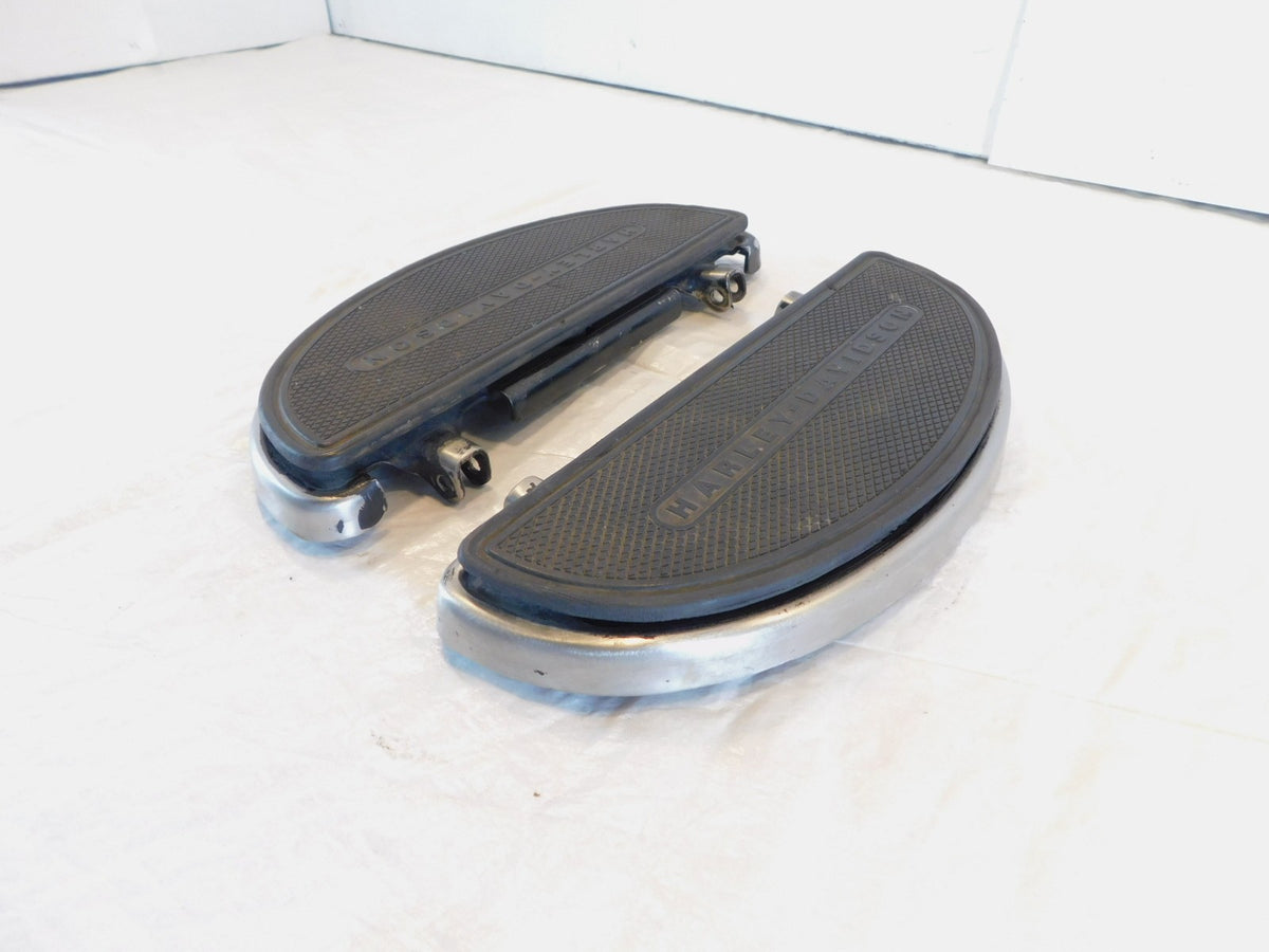 Harley Softail Heritage & Slim Front Left & Right Driver Footboard Floorboards - C3 Cycle