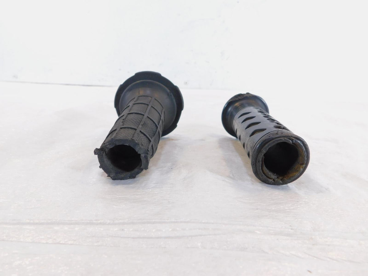 10-23 Kawasaki KLX140 KLX140L KLX110 KLX110L Left/Right Handlebar Throttle Grips - C3 Cycle