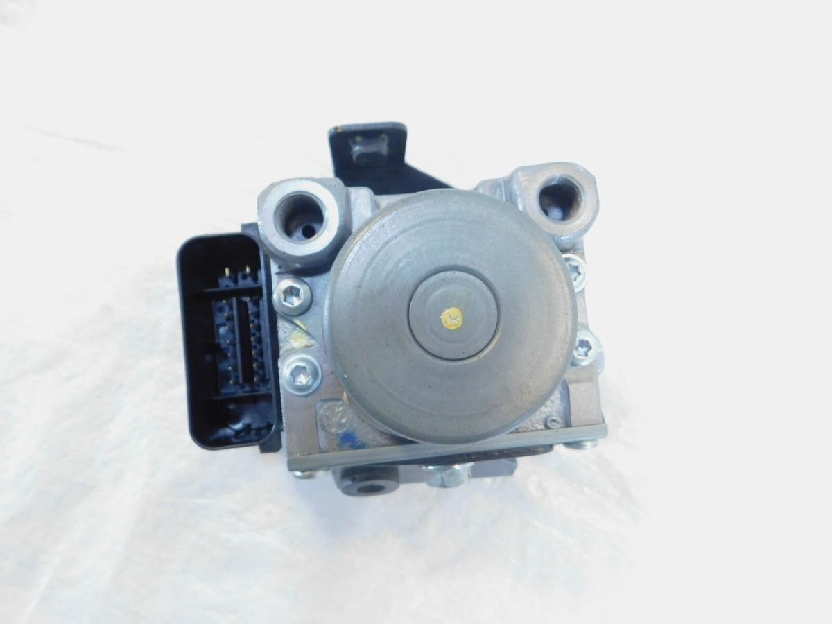 2016 16 Kawasaki Z800 ABS ZR800 Brake Pressure Modulator Pump Unit 16082-0746 - C3 Cycle