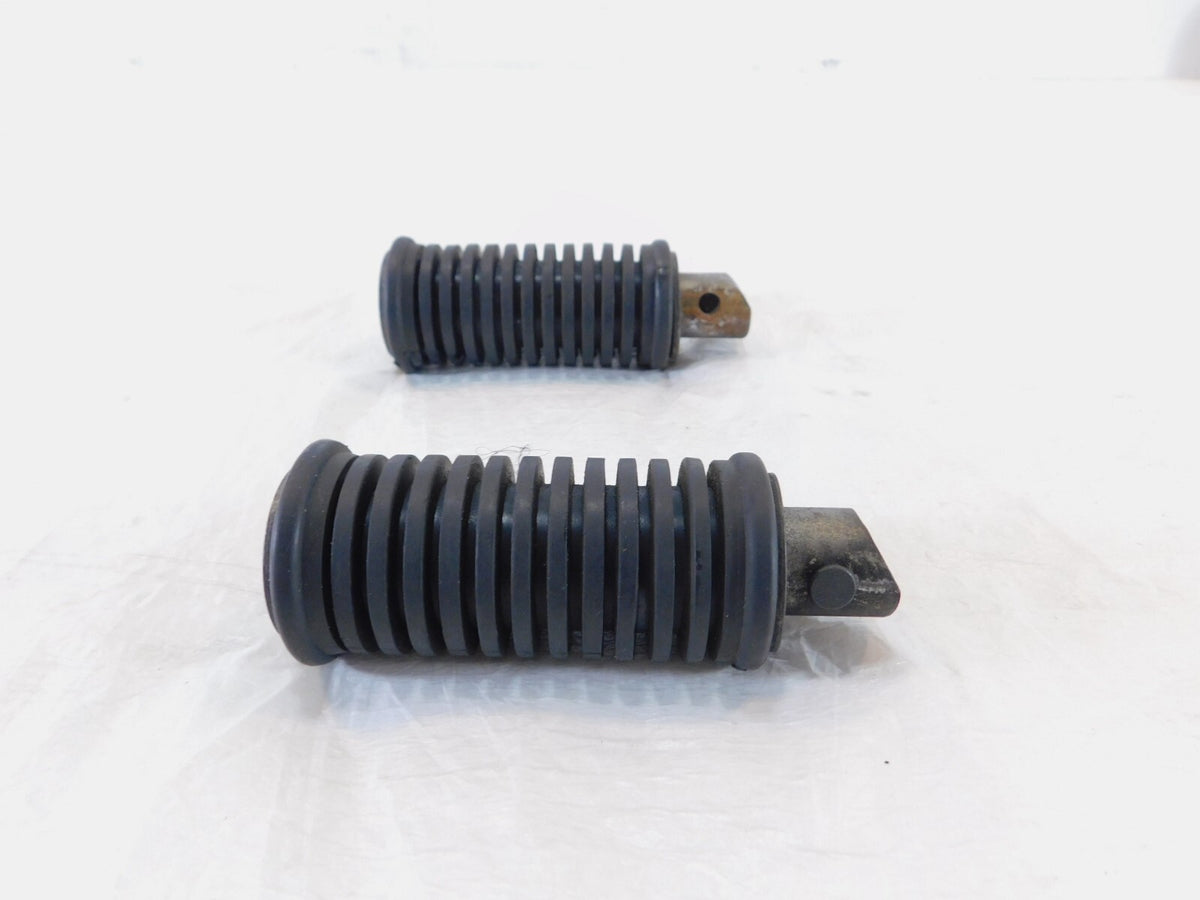 Suzuki VL800 Intruder Volusia 800 TU250 TU250X Rear Passenger Footrest Foot Pegs - C3 Cycle